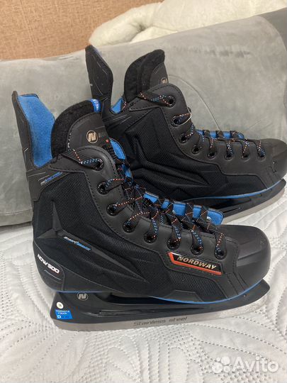 Коньки хоккейные 38 размер