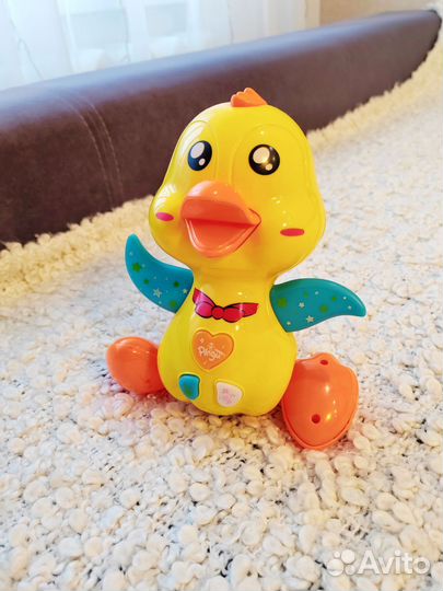 Игрушка музыкальная Funny penguin