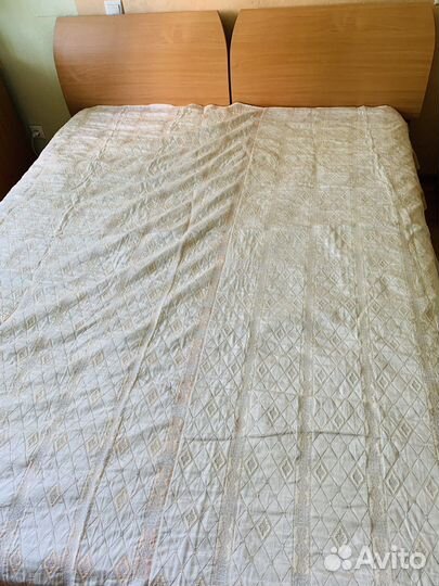 Покрывала махровые простыни одеяло