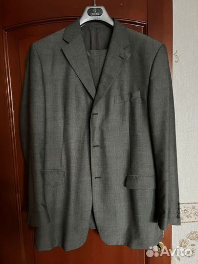 Мужкой костюм 56 размер, классика серый