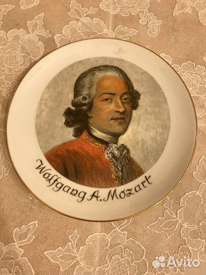 Настенная декоративная тарелка Моцарт