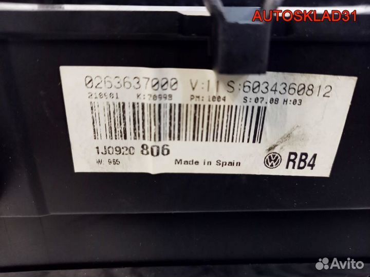 Панель приборов Volkswagen Golf 4 1J0920806 бензин