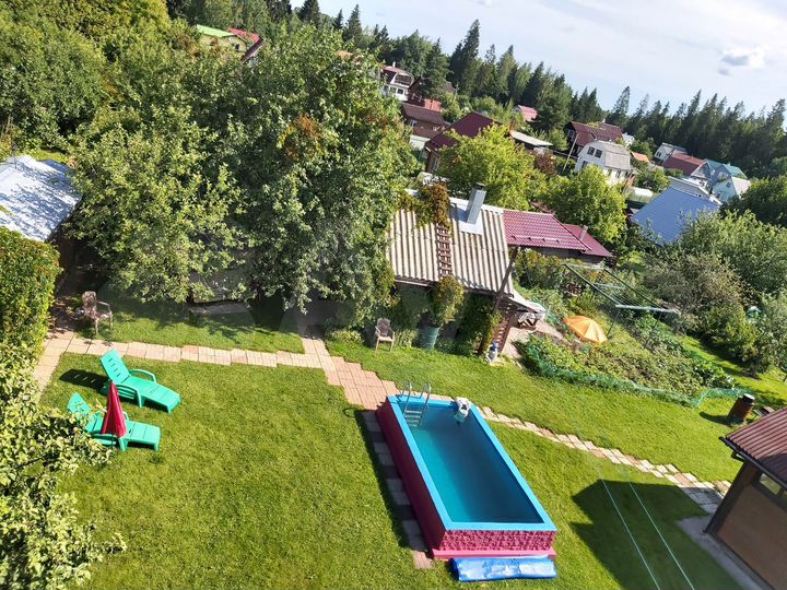 Дача 111 м² на участке 11,1 сот.