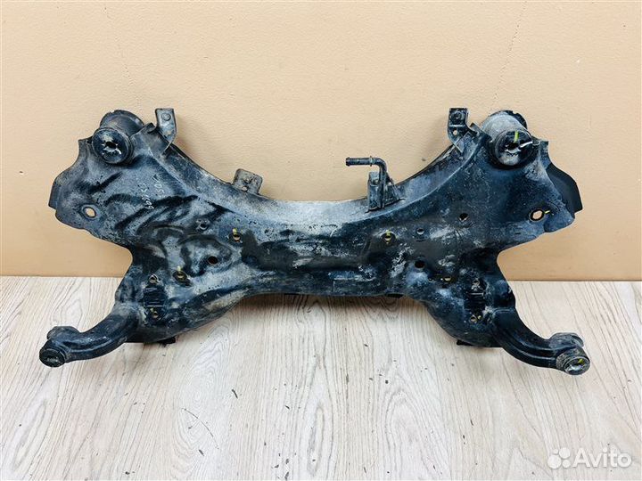 Подрамник передний Hyundai Tucson 3 2.0 ат 2WD