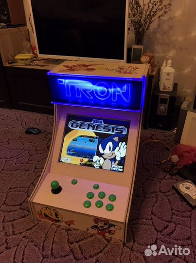 Аркадный игровой автомат