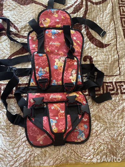 Бескаркасное автокресло