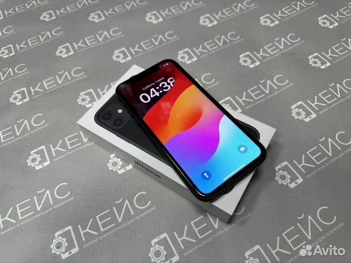 iPhone 11, 64 ГБ