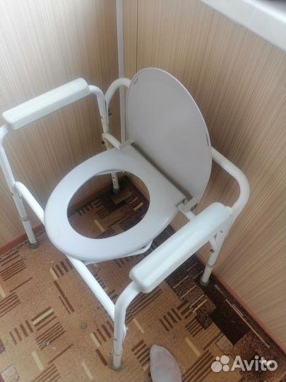 Туалетный стул для инвалидов