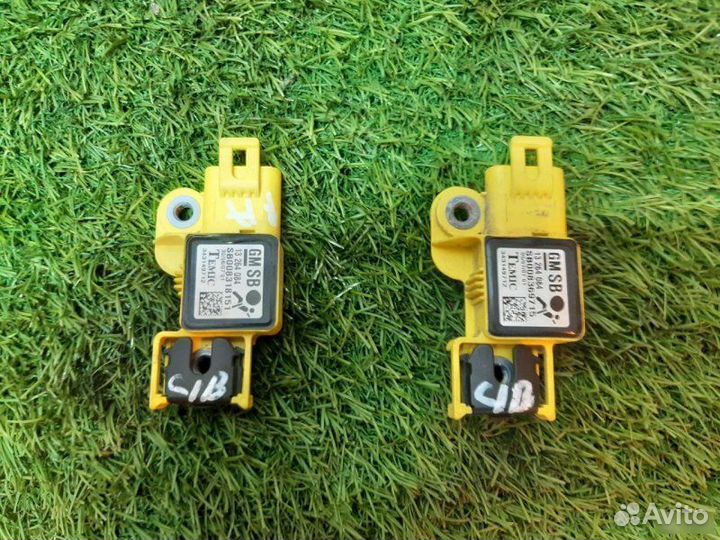 Датчик Airbag Opel Zafira B 2005-2012