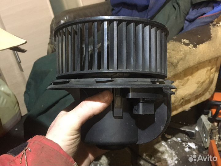 Мотор отопителя ford mondeo 2