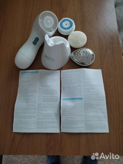 Аппарат для очищения лица Skin Pro Oriflame