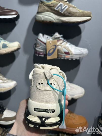 Кроссовки Nike air zoom x stussy