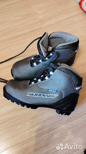 Лыжные ботинки Nordway Skei 35 размер
