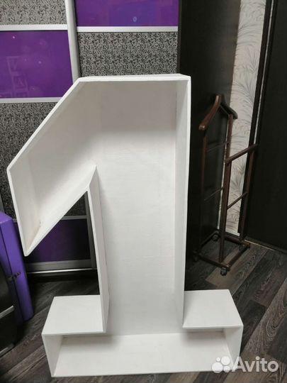 Цифра 1 на день рождения