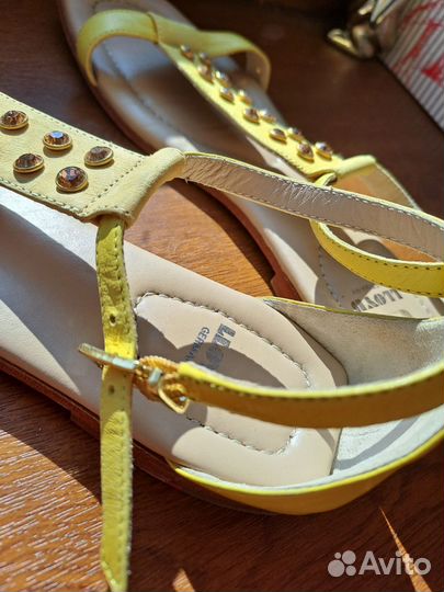 Lloyd Босоножки раз.38