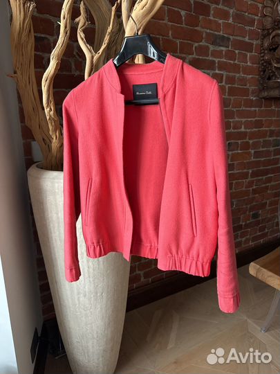 Бомбер куртка massimo dutti