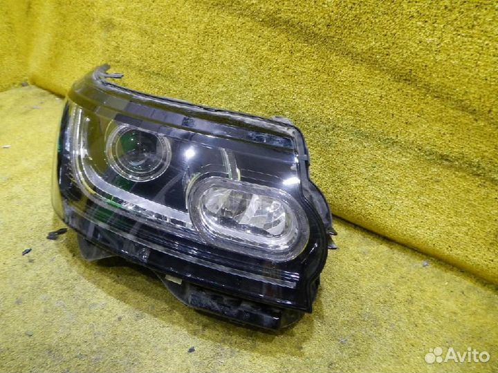 Фара правая Land Rover Range Rover