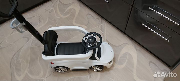 Машинка каталка толокар