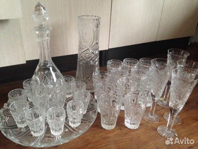 Конфетница хрусталь чехословакия. Стопки гранёные цветные лзхс. Хрусталь 70. Чешский хрусталь времён ссср. Хрусталь 80-х годов богемский.