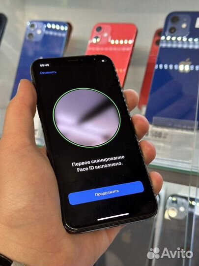iPhone X, 64 ГБ