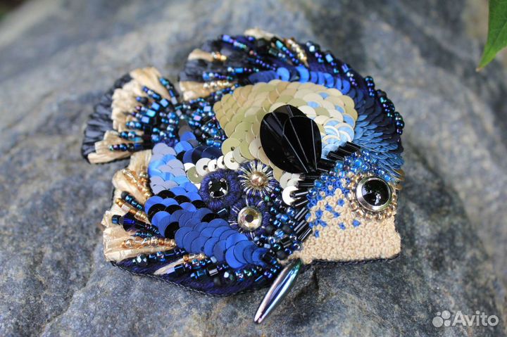 Броши ручной работы, вышивка на одежде на заказ