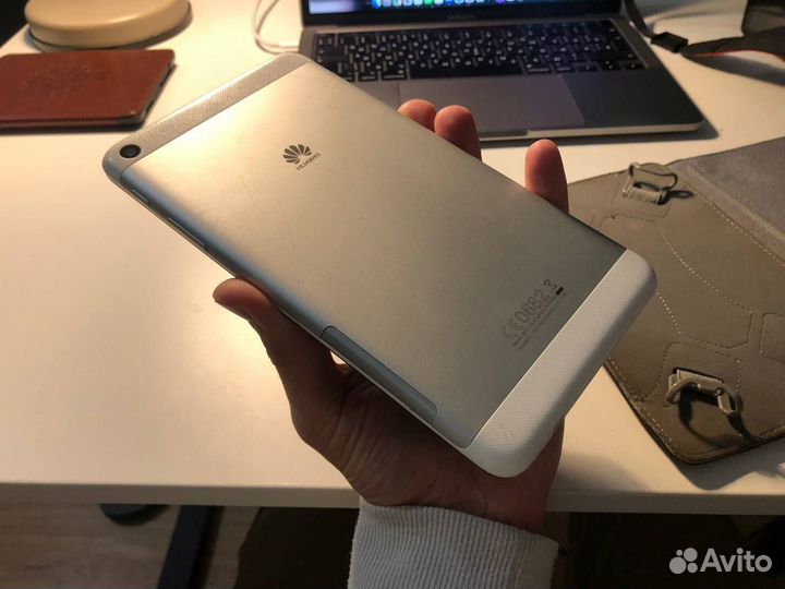 Планшет huawei MediaPad T2 7