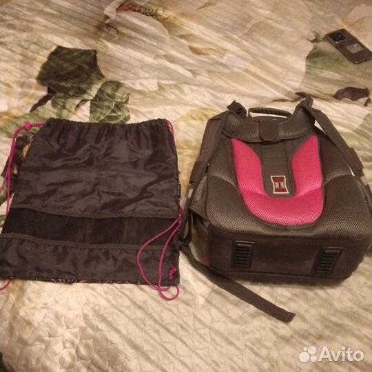 Портфель школьный для девочки