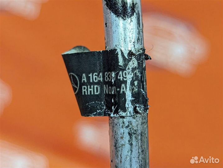 Трубка кондиционера w164 ML-class 3.0 2008