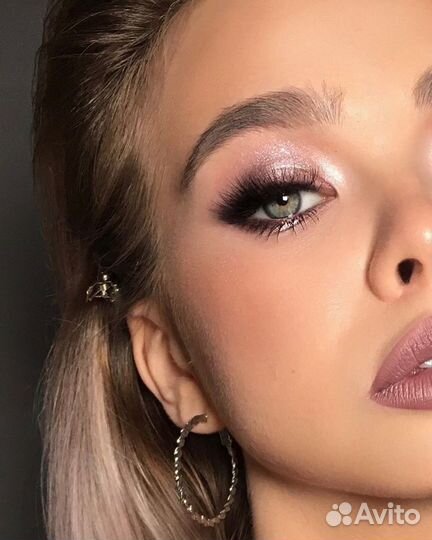 Визажист/Бровист