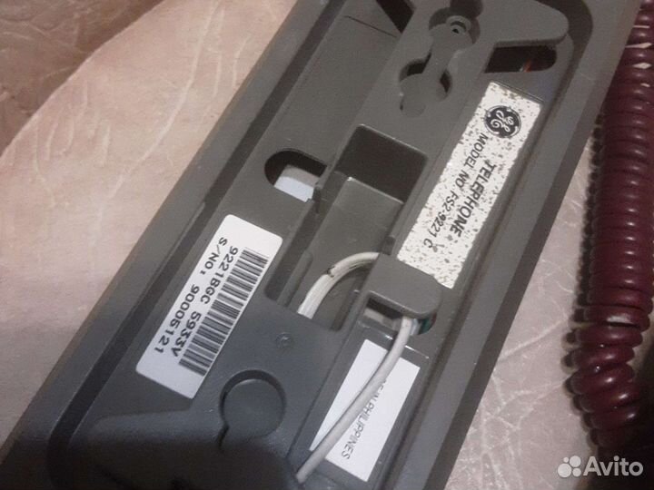 Телефон кнопочный трубка красный