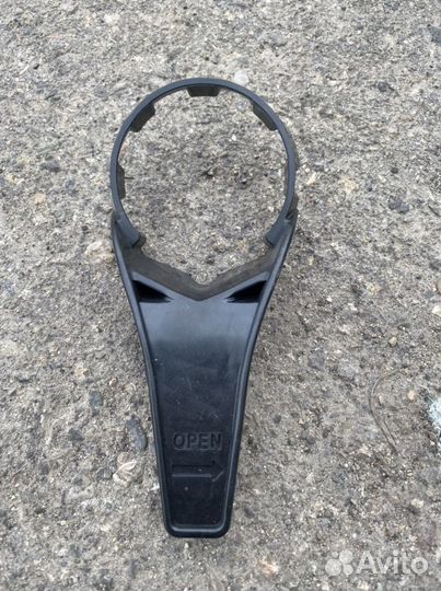 Ключ на диски Мерседес