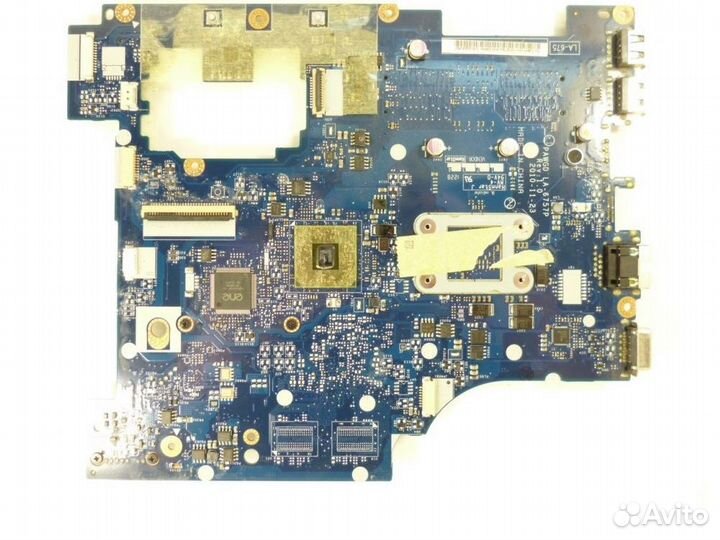 Неисправная материнская плата Lenovo IdeaPad G570