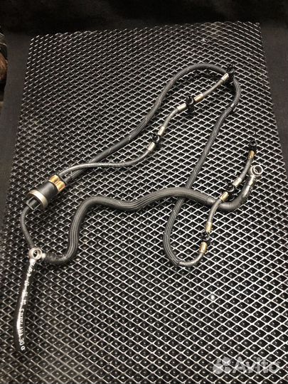 Обратка форсунок audi A6 3.0TDI 059218H