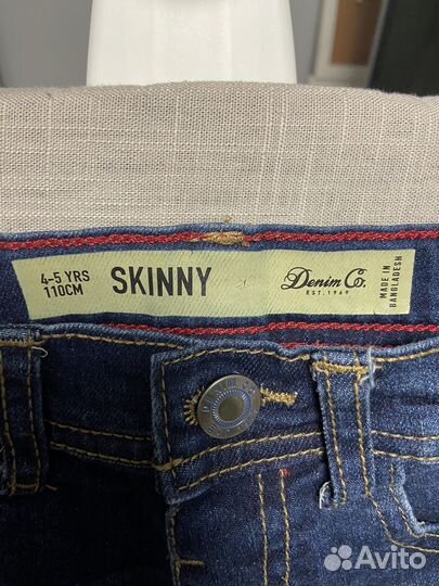 Джинсовые шорты для мальчика 110