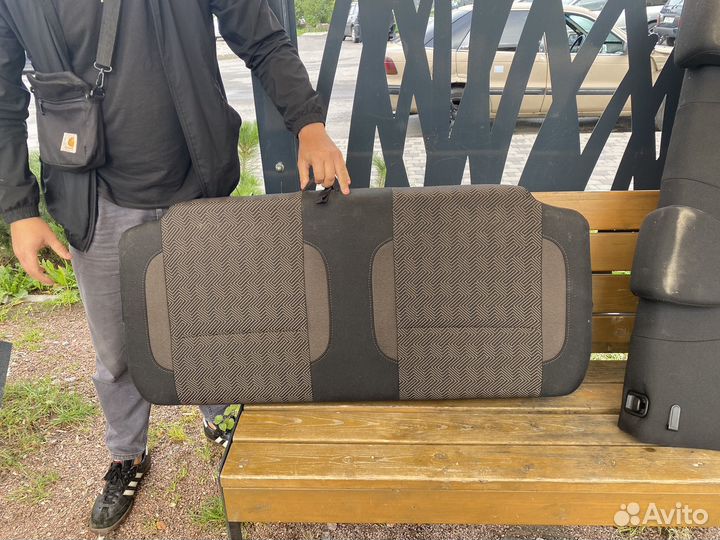 Сиденья задние на нива legend 2023