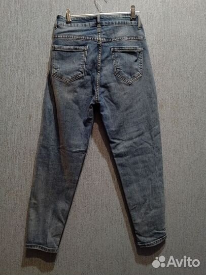 Джинсы женские