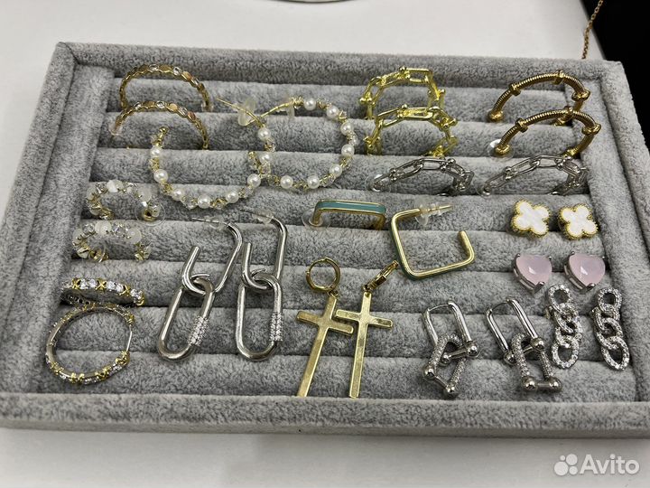 Серьги бижутерия