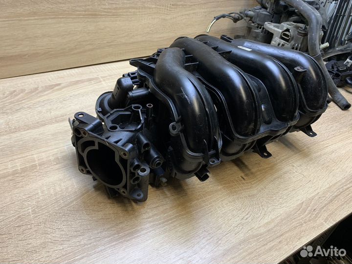Коллектор впускной Ford Focus 2 1.8-2.0