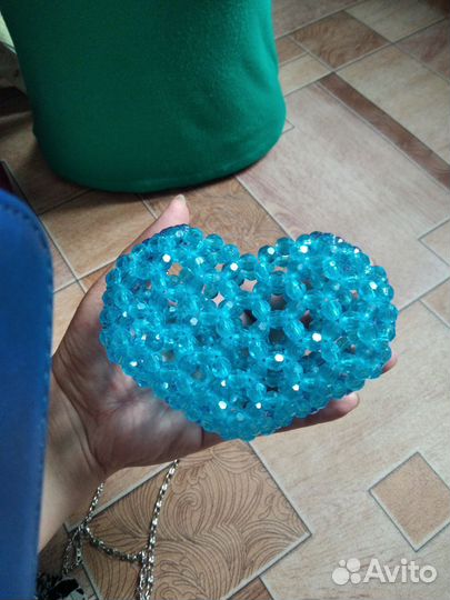 Сумочки сердечки из бусин