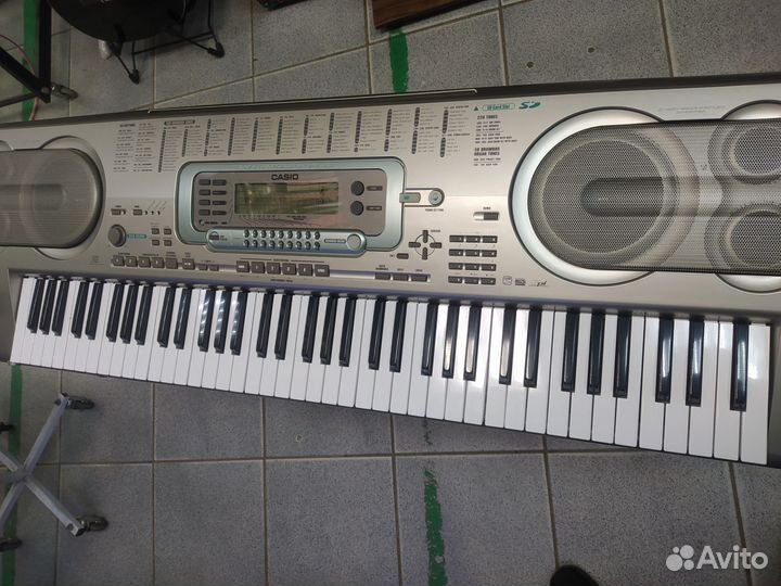 Синтезатор Casio WK 3300