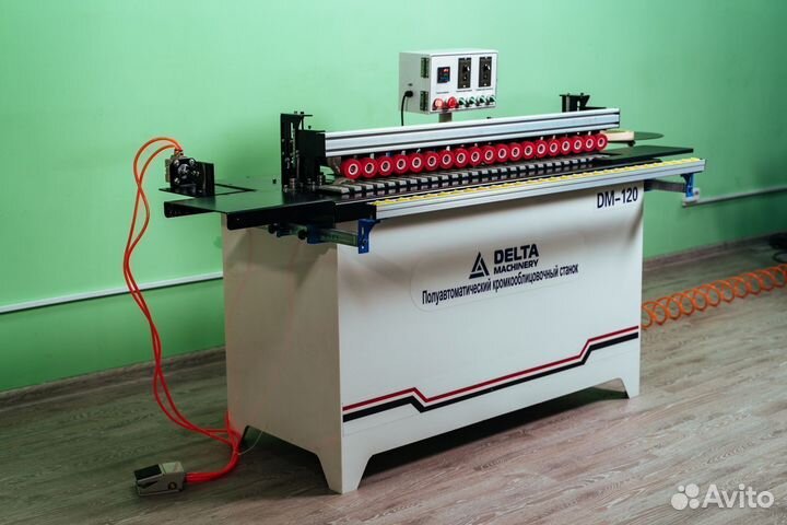 Кромкооблицовочный станок deltamachinery DM-120