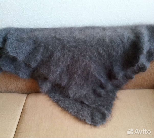 Пуховый платок шаль