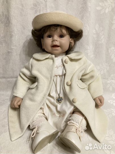 Кукла Adora Limited Edition Zoe 88/589