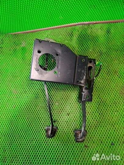 Блок педалей LADA Kalina