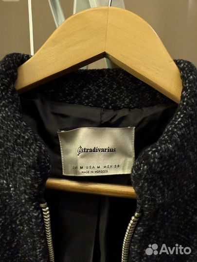 Пльто женское 44 stradivarius