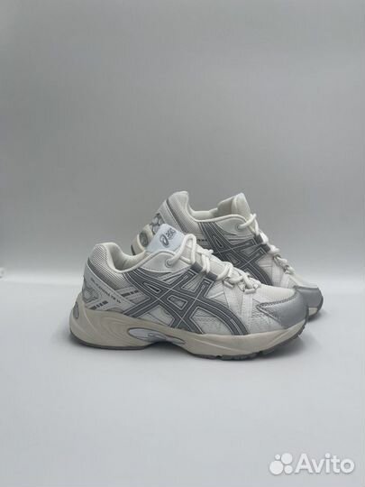 Кроссовки asics trv2