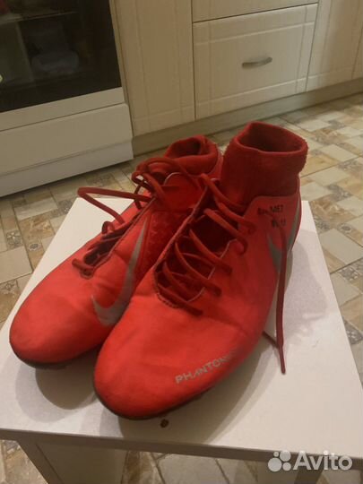 Футбольные бутсы 42размер