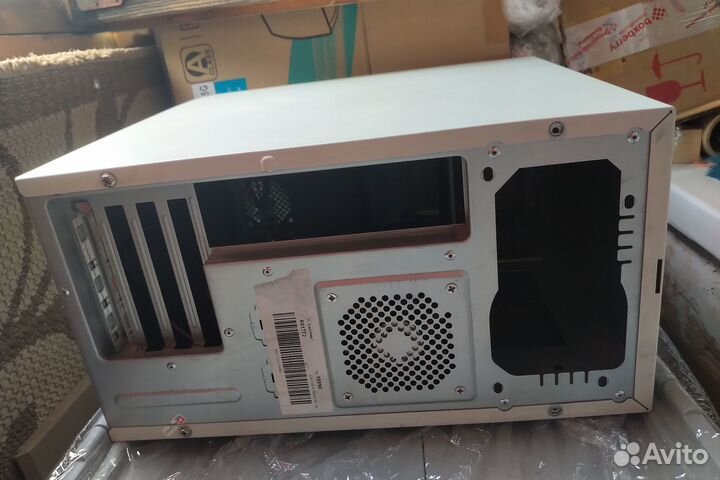 Компьютерный корпус атх, небольшой