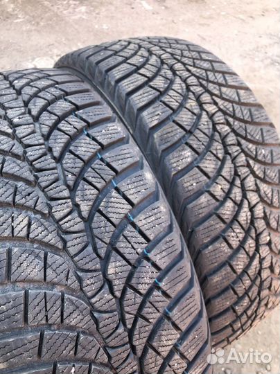 Kumho WinterCraft WP71 235/45 R18