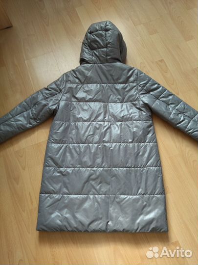 Полупальто болонь бежевое новое демисезон